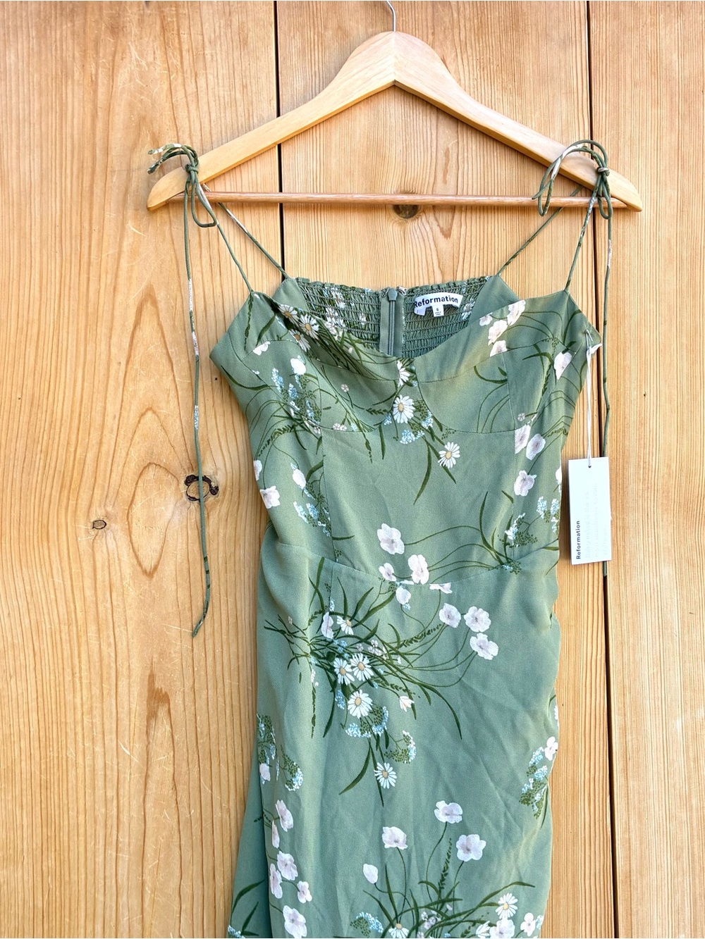 Reformation NWOT Kourtney Dress Sz 6 - Picture 4 of 10